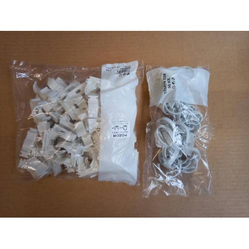 Příchytka D 28 + třmen, 50 ks