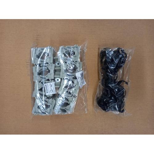 Příchytka D 32 + T s maticí, 50 ks