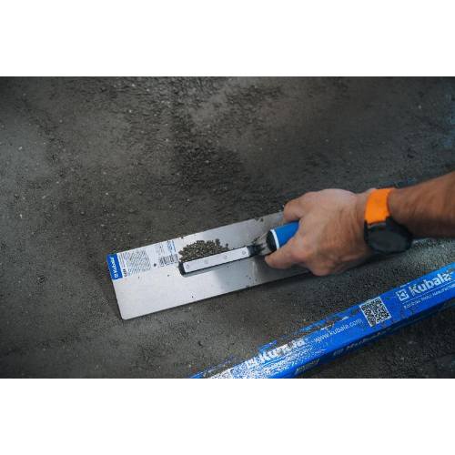 Hladítko nerez pro pokládku kamenného koberce, 405 x 80 x 1 mm, gumová rukojeť